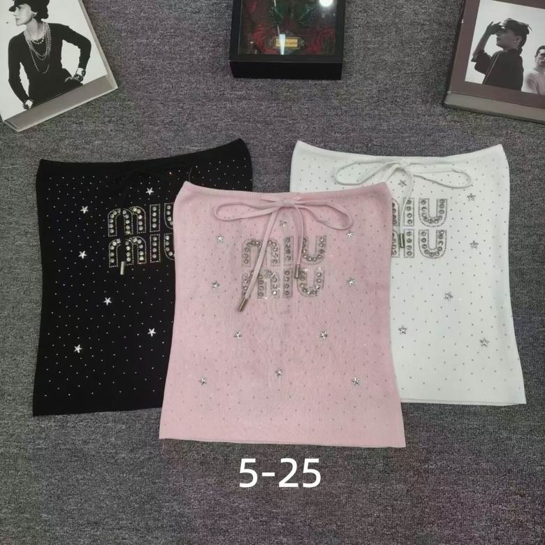 MiuMiu S-XL 79